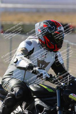 media/Jan-19-2023-Racers Edge (Thu) [[69d0b4dc55]]/B Group/Session 2 (Pit Exit)/